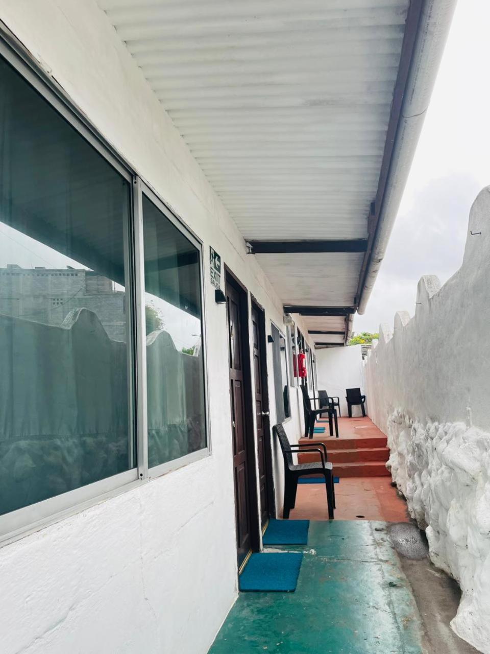 Hostal Darwin Пуерто-Айора Екстер'єр фото